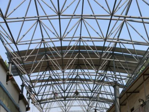 景洪网架加工厂家必须注意的细节问题